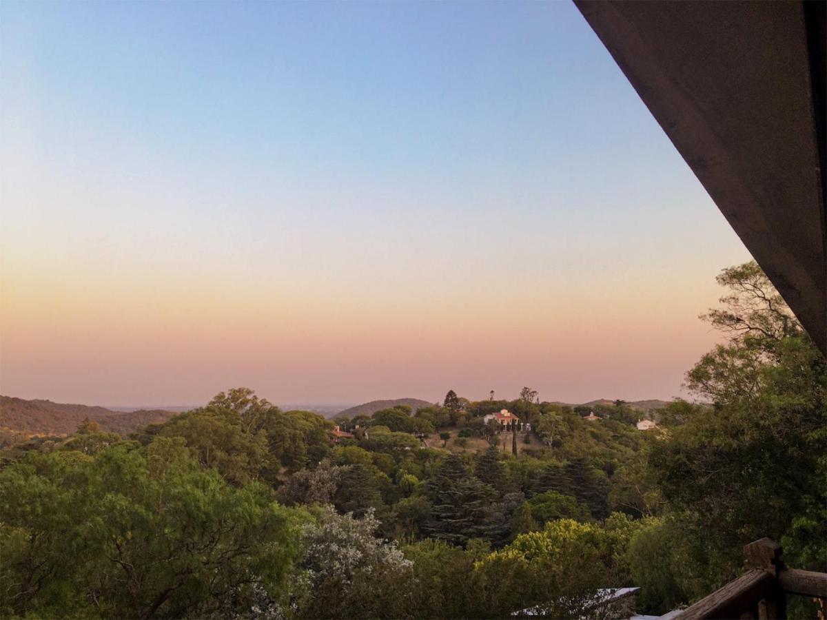 ウンキリョ Casa Brava Bed & Breakfast エクステリア 写真